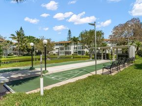 3506 NW 49th Ave 511, Lauderdale Lakes FL 33319
