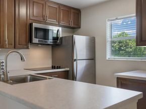3506 NW 49th Ave 511, Lauderdale Lakes FL 33319