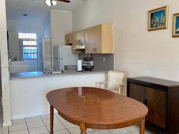 6736 NW 192nd Ln 6736, Hialeah FL 33015