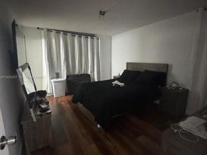 2800 Someset Dr 404, Lauderdale Lakes FL 33311