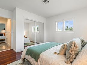 5900 NE 15th Ave, Fort Lauderdale FL 33334