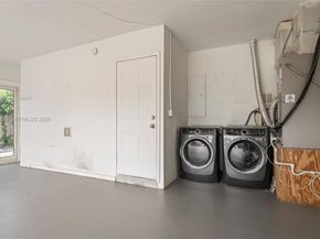 5900 NE 15th Ave, Fort Lauderdale FL 33334