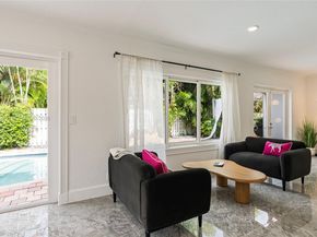 5900 NE 15th Ave, Fort Lauderdale FL 33334