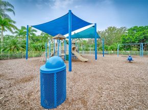 1212 Camellia Ln, Weston FL 33326