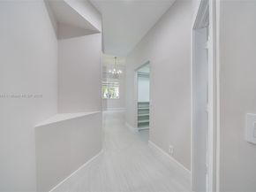 1212 Camellia Ln, Weston FL 33326