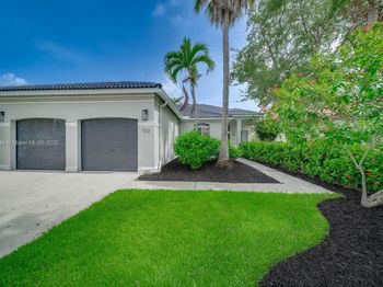 1212 Camellia Ln