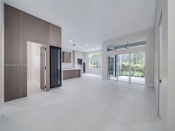 1212 Camellia Ln, Weston FL 33326