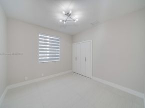 1212 Camellia Ln, Weston FL 33326
