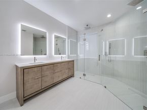1212 Camellia Ln, Weston FL 33326