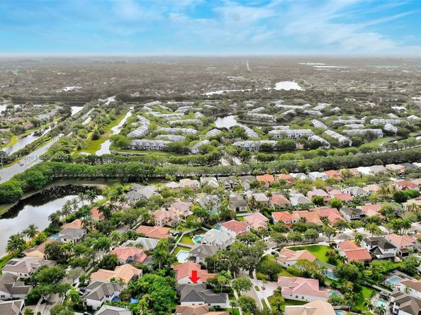 1212 Camellia Ln, Weston FL 33326