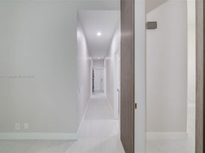 1212 Camellia Ln, Weston FL 33326