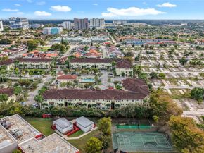 260 NW 109th Ave 206, Miami FL 33172