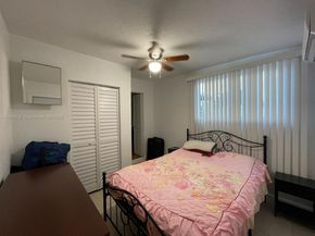1715 Sunset Ave, Lake Worth FL 33460