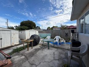 1715 Sunset Ave, Lake Worth FL 33460