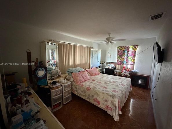 1715 Sunset Ave, Lake Worth FL 33460