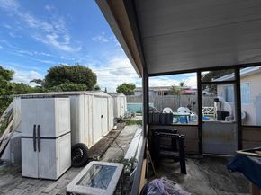 1715 Sunset Ave, Lake Worth FL 33460