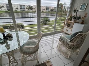 324 SE 10th St 207, Dania Beach FL 33004