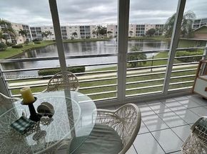 324 SE 10th St 207, Dania Beach FL 33004