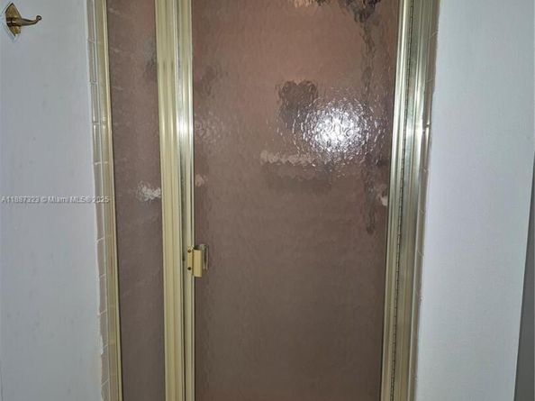 4001 Hillcrest Dr 6024, Hollywood FL 33021