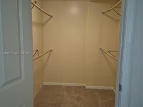 4001 Hillcrest Dr 6024, Hollywood FL 33021