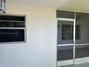 501 Blue Heron Dr 110A, Hallandale Beach FL 33009