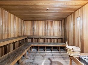 2950 NE 188th St 501, Aventura FL 33180