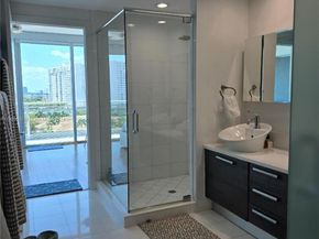 2950 NE 188th St 501, Aventura FL 33180