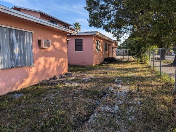 1853 Taft St, Hollywood FL 33020