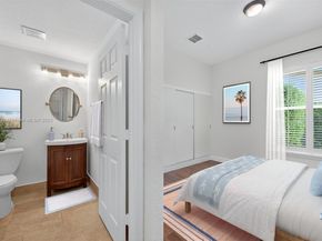 2025 Harbor View Cir, Weston FL 33327