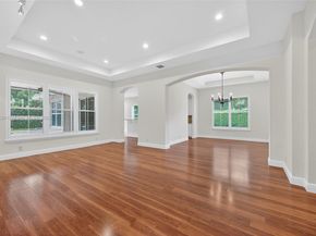 2025 Harbor View Cir, Weston FL 33327