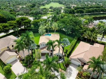 2025 Harbor View Cir