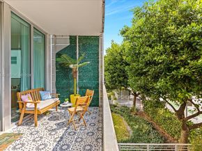 1700 Meridian Ave 203, Miami Beach FL 33139