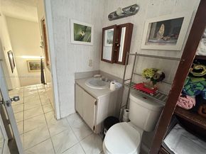 3806 SW 84th Ave 17E, Miami FL 33155