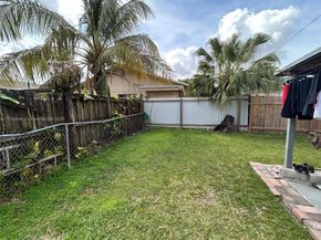 3806 SW 84th Ave 17E, Miami FL 33155