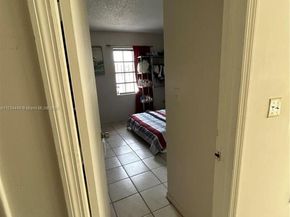 3806 SW 84th Ave 17E, Miami FL 33155