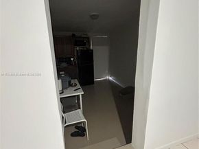 3806 SW 84th Ave 17E, Miami FL 33155