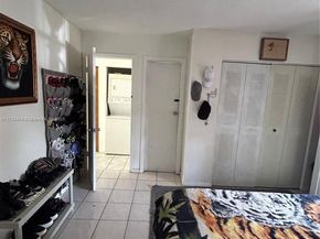 3806 SW 84th Ave 17E, Miami FL 33155