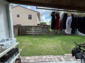 3806 SW 84th Ave 17E, Miami FL 33155