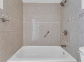 8280 Sunrise Lakes Blvd 301, Sunrise FL 33322