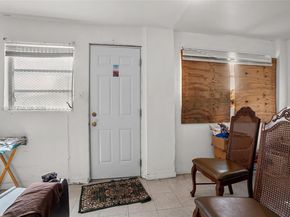 1733 NW 66th St, Miami FL 33147