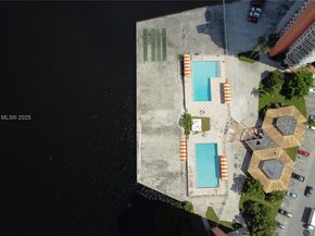 1351 NE Miami Gardens Dr 511E, Miami FL 33179