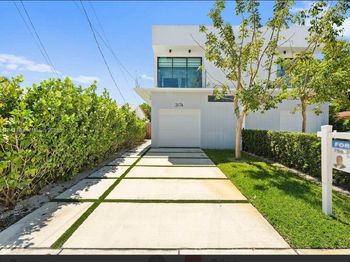 3174 SW 23rd TER