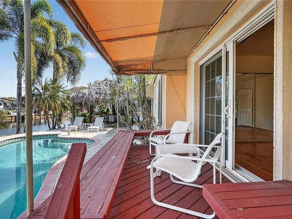 2831 Arthur St, Hollywood FL 33020