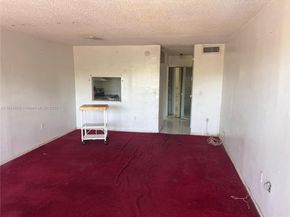 271 NW 177th St B205, Miami Gardens FL 33169