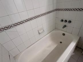 271 NW 177th St B205, Miami Gardens FL 33169