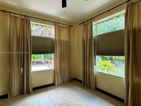 8080 NW 126th Ter, Parkland FL 33076
