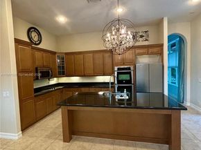 8080 NW 126th Ter, Parkland FL 33076