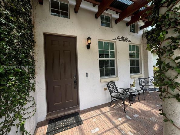 8080 NW 126th Ter, Parkland FL 33076