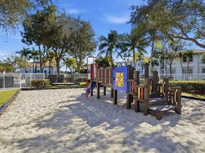 4146 SW 158th Ave 35, Miramar FL 33027