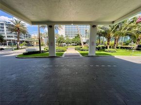 2899 Collins Ave 1040, Miami Beach FL 33140